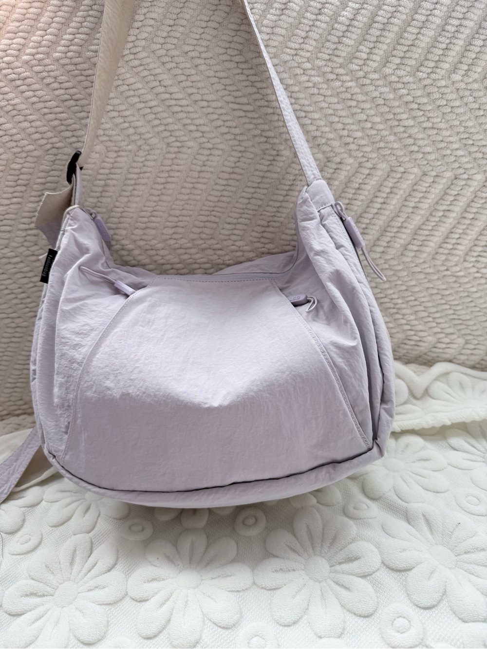 Large Waterproof Parachute Nylon Crossbody Bag - Ultra-Lightweight, Expandable,